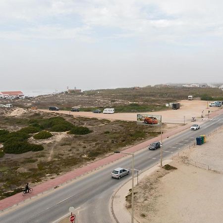Maresia - Beachfront Peniche Apartment Dış mekan fotoğraf