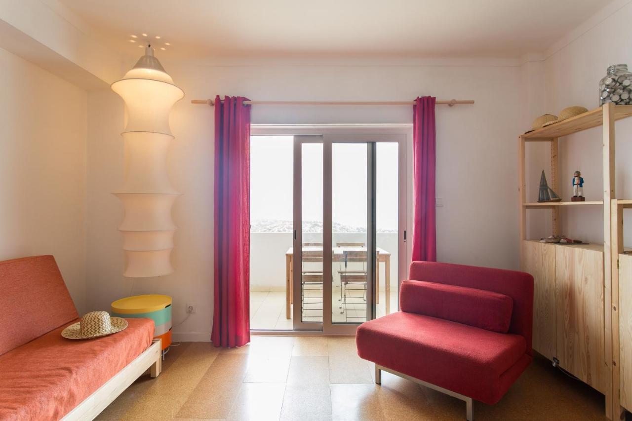 Maresia - Beachfront Peniche Apartment Dış mekan fotoğraf